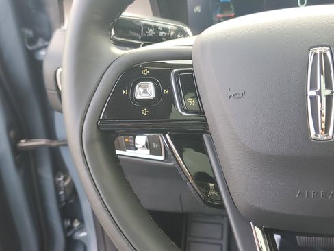 New 2026 Lincoln Corsair Reserve w/ Jet Appearance Package image 17