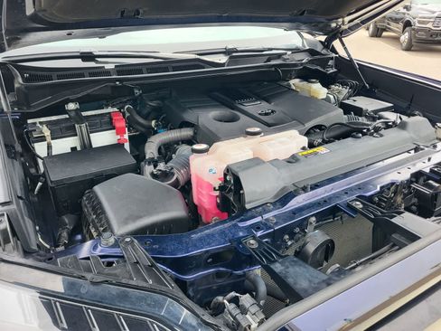 Used 2023 Toyota Tundra SR5 w/ SR5 Convenience Package AWD/4WD image 28