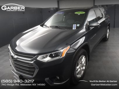 Used 2021 Chevrolet Traverse LT