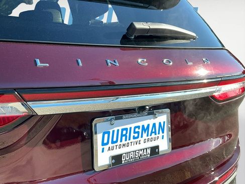 Used 2020 Lincoln Corsair FWD w/ Premium Package image 23