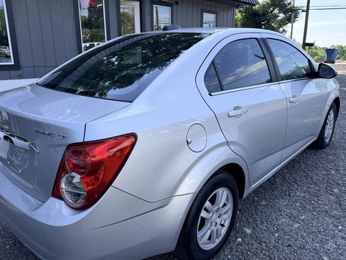 Used 2015 Chevrolet Sonic LT FWD image 6