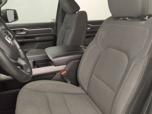 Used 2022 RAM 1500 Big Horn AWD/4WD image 17