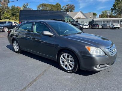 Used 2010 Toyota Avalon XLS