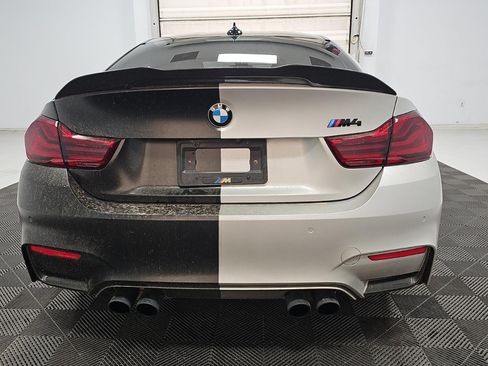 Used 2019 BMW M4 Coupe w/ Executive Package RWD image 15