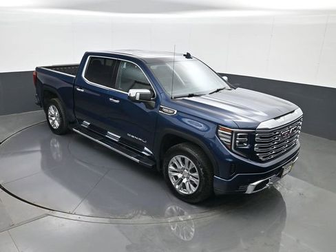 Used 2023 GMC Sierra 1500 Denali w/ Technology Package image 15