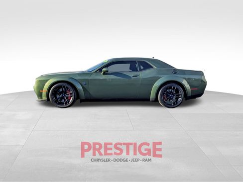 Used 2021 Dodge Challenger R/T Scat Pack RWD image 12