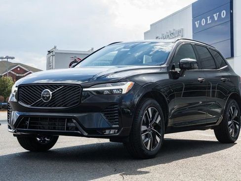 New 2026 Volvo XC60 B5 Plus w/ Protection Package Premier image 3