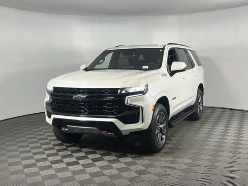 Used 2023 Chevrolet Tahoe Z71 image 3