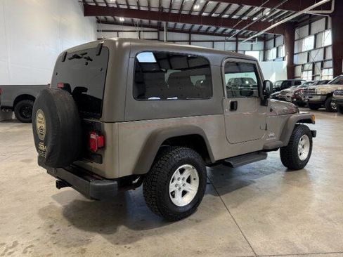 Used 2006 Jeep Wrangler Unlimited AWD/4WD image 8