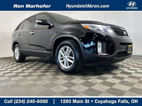 Used 2014 Kia Sorento LX FWD image 1