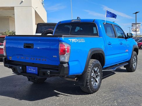 Used 2020 Toyota Tacoma TRD Off-Road w/ Technology Package image 5