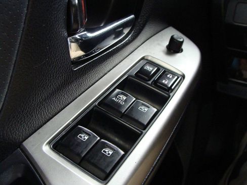 Used 2015 Subaru Impreza 2.0i Sport Limited image 24