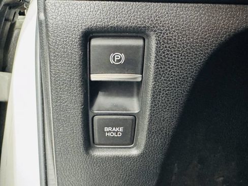 Used 2023 Honda Odyssey Touring image 11