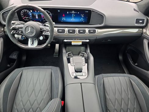 New 2026 Mercedes-Benz GLS 63 AMG 4MATIC image 17