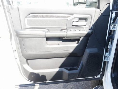 Used 2024 RAM 2500 Big Horn w/ Tech Package image 11