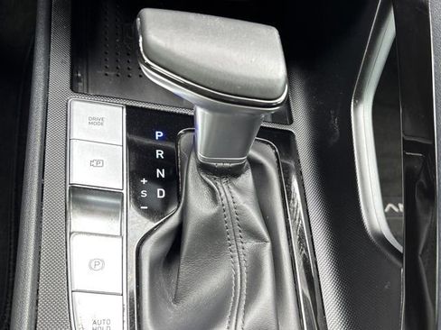 Used 2022 Hyundai Elantra Limited w/ Cargo Package FWD image 38