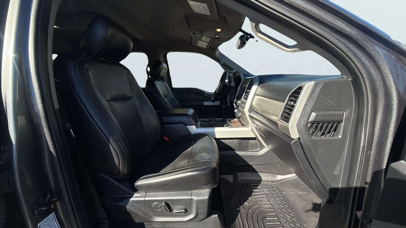 Used 2019 Ford F350 Lariat w/ Lariat Value Package AWD/4WD image 15