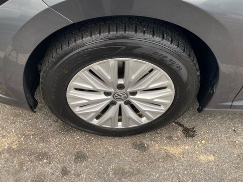 Used 2019 Volkswagen Jetta S w/ Driver Assistance Package image 15