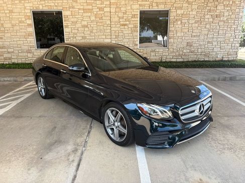 Used 2017 Mercedes-Benz E 300 image 2
