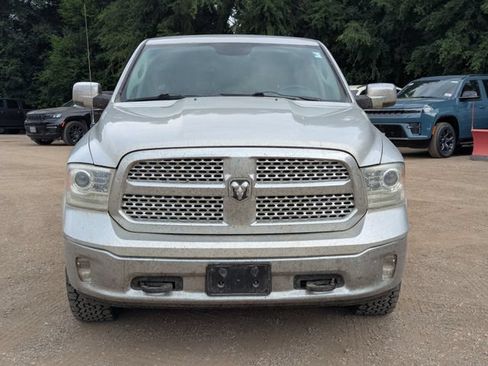Used 2015 RAM 1500 Laramie w/ Convenience Group AWD/4WD image 10