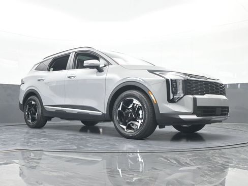 Used 2026 Kia Sportage EX w/ EX Panorama Roof Package FWD image 64