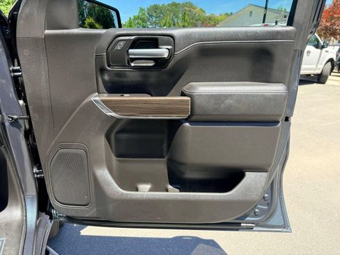 Used 2019 Chevrolet Silverado 1500 LT w/ Texas Edition AWD/4WD image 20
