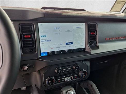 Used 2025 Ford Bronco Raptor AWD/4WD image 14