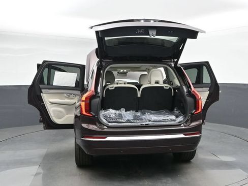 New 2026 Volvo XC90 T8 Ultra w/ Protection Package Premier AWD/4WD image 55