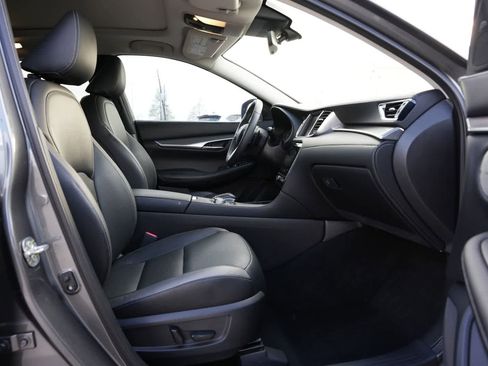 Used 2023 INFINITI QX50 Luxe image 22