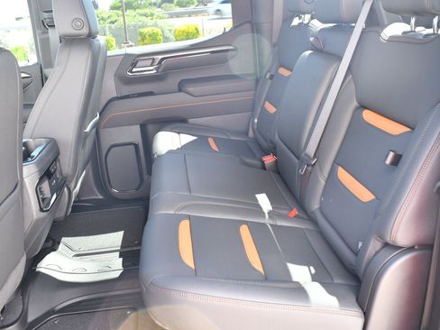 New 2026 GMC Sierra 1500 AT4 AWD/4WD image 23