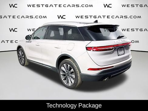 Used 2021 Lincoln Corsair Reserve w/ Equipment Group 201A image 4