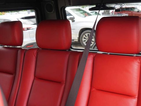 Used 2016 Mercedes-Benz G 63 AMG 4MATIC image 23