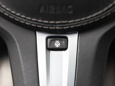 Used 2021 BMW X5 M50i image 17