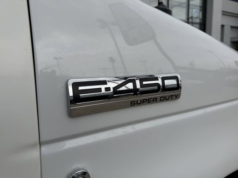 Used 2006 Ford E-450 and Econoline 450 RWD image 15