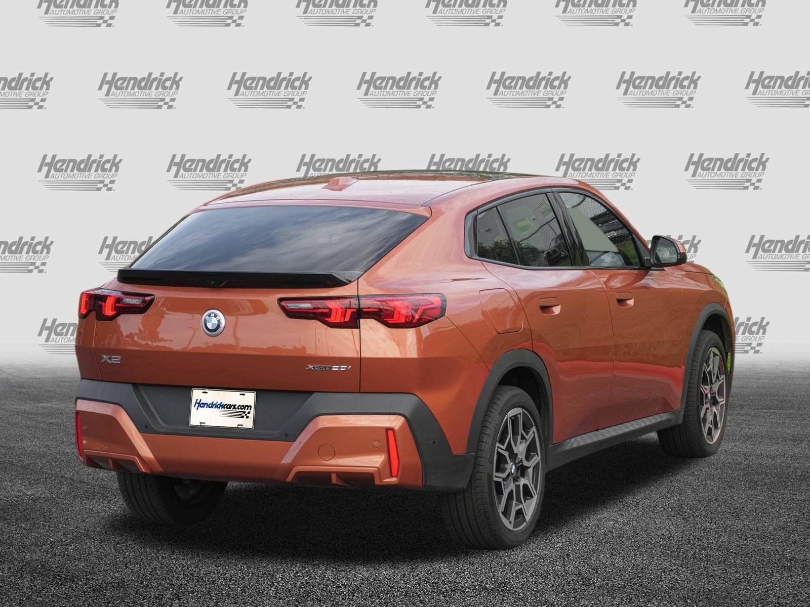 Certified 2025 BMW X2 xDrive28i AWD/4WD image 9