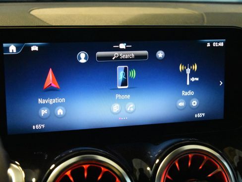 New 2026 Mercedes-Benz GLB 250 4MATIC image 10