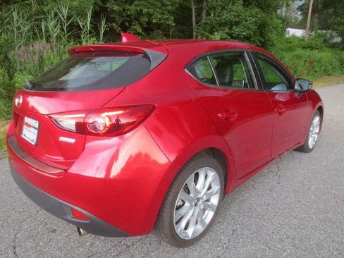 Used 2015 MAZDA MAZDA3 s Grand Touring w/ Technology Package FWD image 4