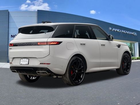 Certified 2025 Land Rover Range Rover Sport Dynamic SE AWD/4WD image 4