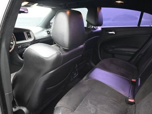 Used 2020 Dodge Charger R/T w/ Plus Group RWD image 17