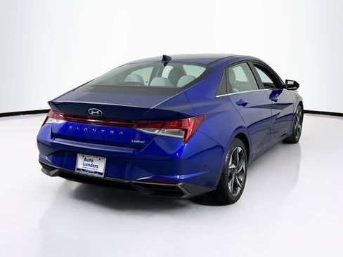 Used 2023 Hyundai Elantra Limited image 5