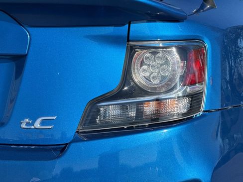 Used 2014 Scion tC FWD image 20
