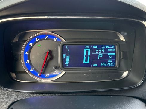 Used 2015 Chevrolet Trax LT w/ LT Plus Package image 17