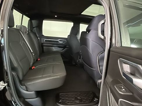 Used 2025 RAM 1500 Big Horn AWD/4WD image 29