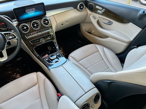 Used 2019 Mercedes-Benz C 300 Sedan image 23