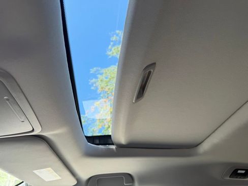 New 2026 Honda Odyssey EX-L image 25
