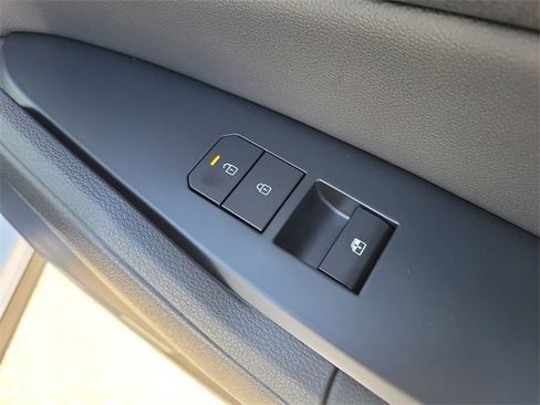 New 2026 Kia Sportage EX image 11