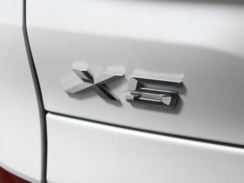 Certified 2024 BMW X5 xDrive40i w/ M Sport Package image 38