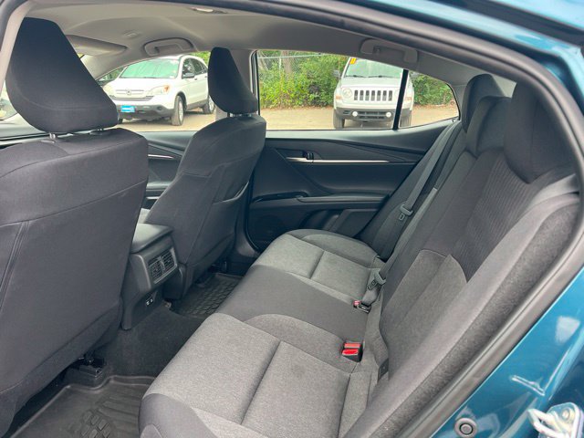 Used 2025 Toyota Camry LE FWD image 27