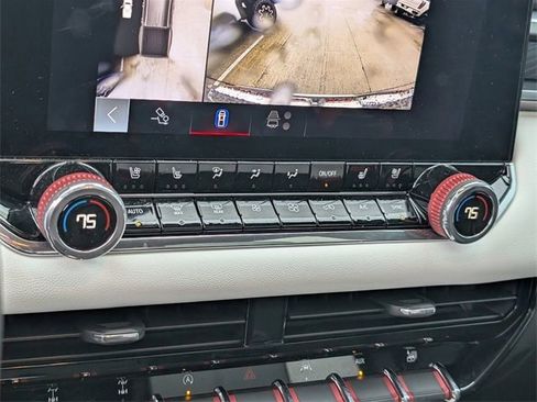 Certified 2024 GMC Canyon AT4X image 15