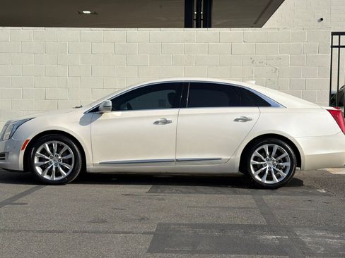 Used 2015 Cadillac XTS Luxury w/ Driver Awareness Package image 7
